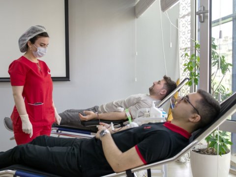 “Azərpoçt” və “Azərkosmos” birgə qanvermə aksiyası keçirib