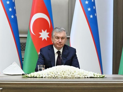 Şavkat Mirziyoyev Azərbaycana GƏLƏCƏK