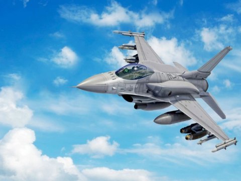 Britaniya ukraynalı pilotlara təlim keçəcək