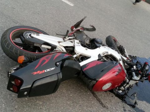 Motosiklet piyadanı vurub öldürdü 