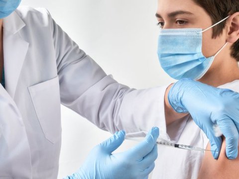 Dünən heçkimə vaksin VURULMAYIB