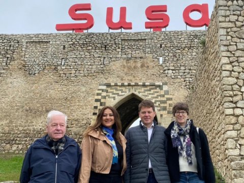 Fransalı mer Şuşada - FOTOLAR