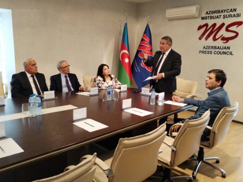 Mətbuat Şurasının İdarə Heyəti toplaşdı - FOTOLAR