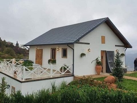 Laçında evlərin tikintisinə sərf olunan vəsaitin MƏBLƏĞİ