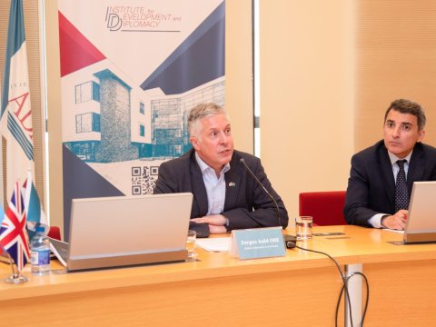 Səfir münaqişənin həlli strategiyasını təqdim etdi - FOTOLAR