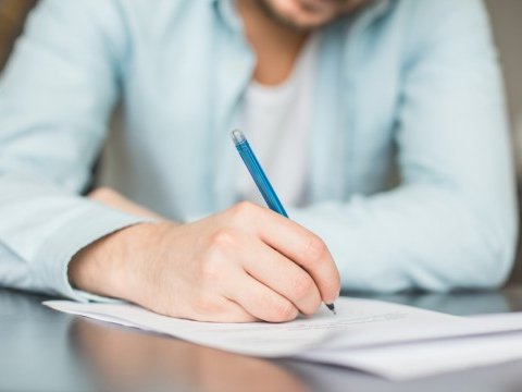 Hesabat verməyən qurumların SİYAHISI