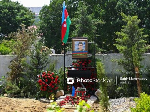 Şəhid əsgər dəfn edildi - FOTO