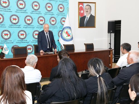 AHİK-də şəhid ailələri ilə görüş keçirilib