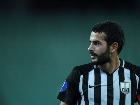 “Neftçi”nin kapitanı Cənubi Koreya klubu ilə anlaşıb?