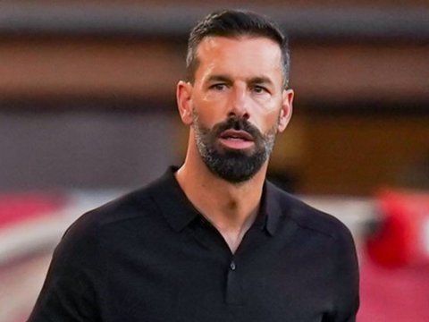 PSV-nin baş məşqçisi istefa verdi