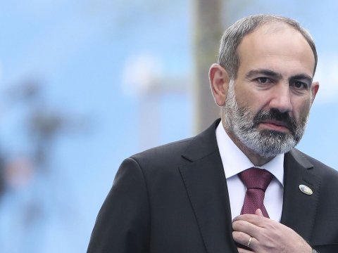 Paşinyan Rusiyaya getdi 