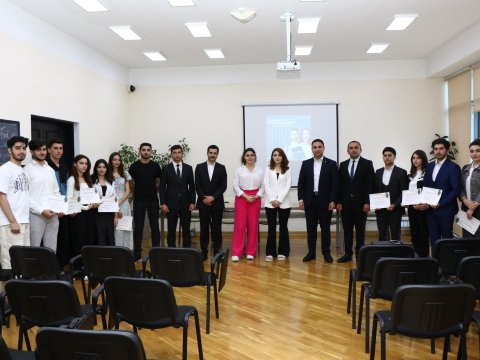 AzMİU-nun “Brend tələbə”ləri mükafatlandırıldı - FOTOLAR