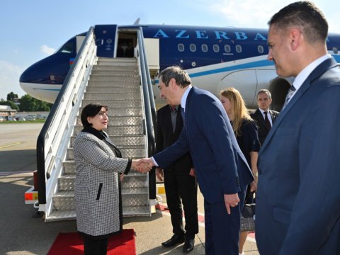 Sahibə Qafarova Serbiyaya getdi