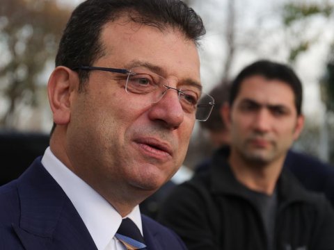 İmamoğlu bazarda mübahisə etdi - Satıcıya 