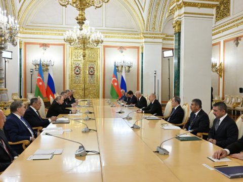 İlham Əliyevin Putinlə görüşünün detalları - VİDEO (YENİLƏNİB)