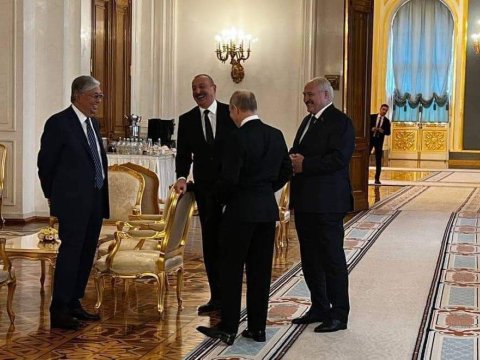 Moskvadakı görüşlər bu FOTOLARLA yadda qaldı