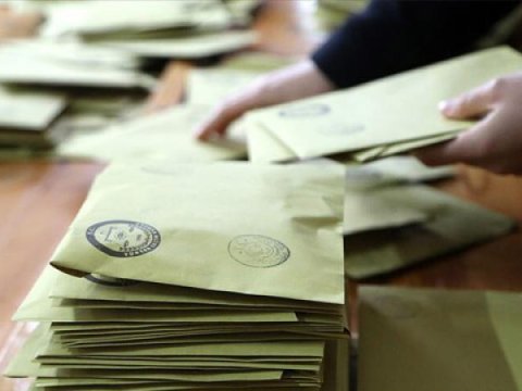 Türkiyə seçkiləri: Xaricdə səs verənlərin sayı 2 milyona çatır