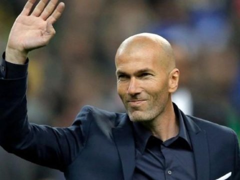Zidan “Əl-Nəsr”in təklifini rədd etdi