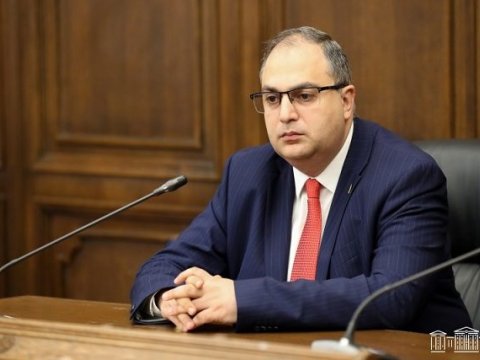 Sülh müqaviləsi ratifikasiya üçün uzun bir yol keçməlidir - Erməni deputat
