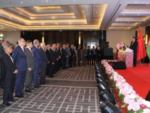 Azərbaycan xalqı yeni nailiyyətlər qazanacaq - Çin rəsmisi