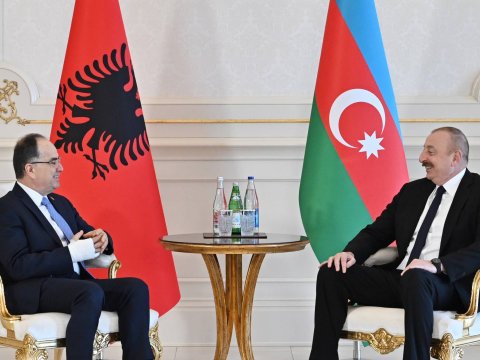 Albaniya Prezidenti İlham Əliyevə məktub YAZDI