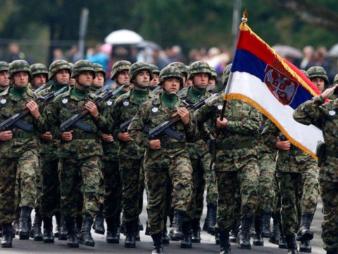 Serbiya ordusunu Kosova sərhədində YERLƏŞDİRDİ