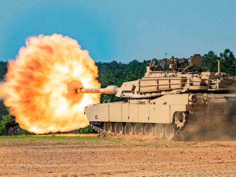 Ukrayna hərbçiləri ABŞ tanklarında təlimə BAŞLADI 