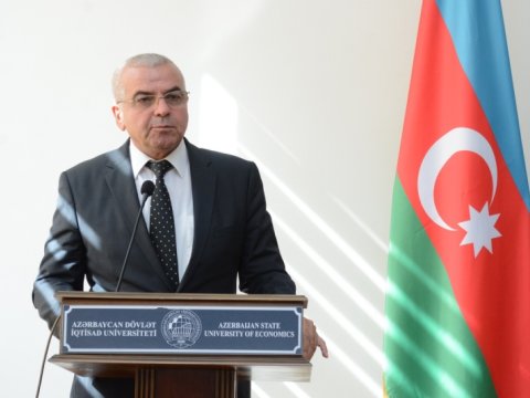 Arxeologiya İnstitutunun baş direktoru işdən çıxarıldı