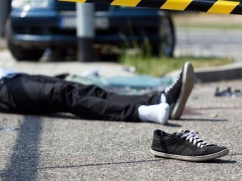 Məktəblini maşın vurub öldürdü