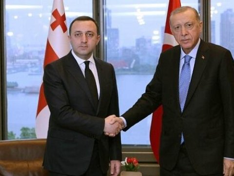 Türkiyənin bayramına biz də qoşuluruq - Qaribaşvili