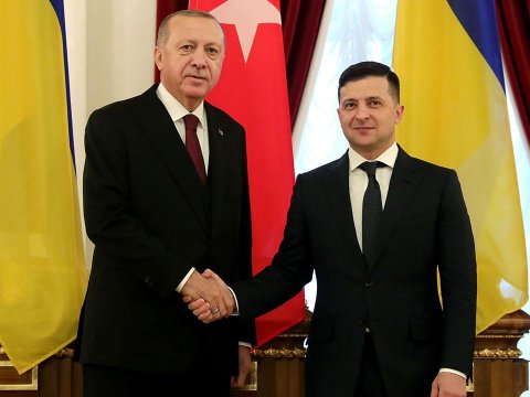 Zelenskidən Ərdoğana: Əməkdaşlığın güclənməsinə ümid edirik 