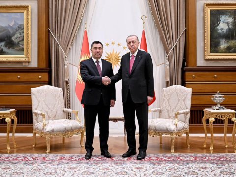 Japarov da Ərdoğanı təbrik etdi