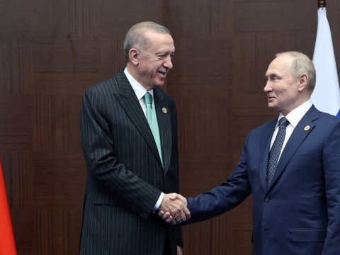 Putin Ərdoğanla danışıqlar apardı