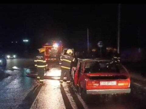 Avtomobil yandı - Sürücü xəsarət aldı 