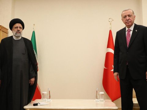 Rəisi də Ərdoğanı təbrik etdi