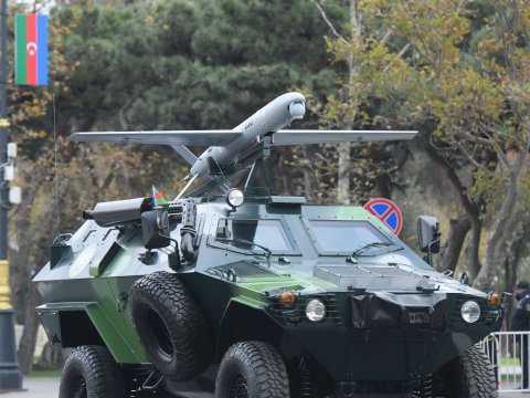 Azərbaycan hərbi xərclərini ARTIRIR