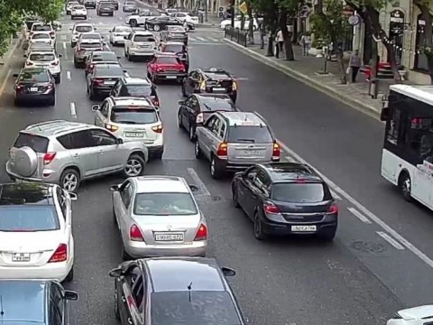 Hazırda tıxac olan yolların SİYAHISI