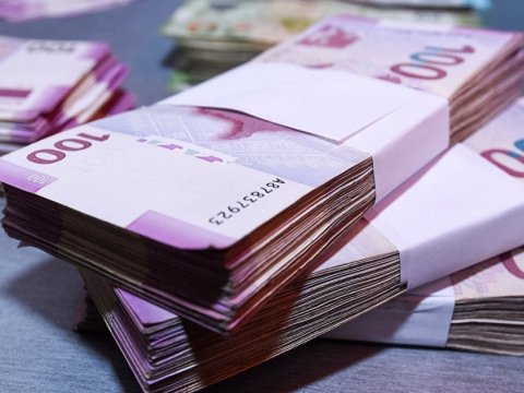 Prezidentin ehtiyat fondu 40% azaldılır