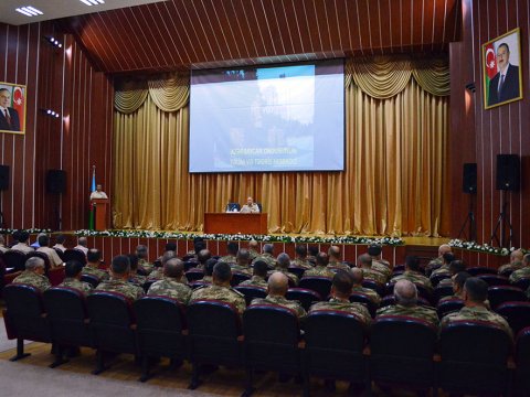 Sərhəddə və Qarabağdakı əməliyyat şəraiti təhlil edildi