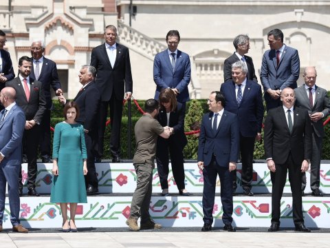 Liderlərin sammiti FOTOLARDA