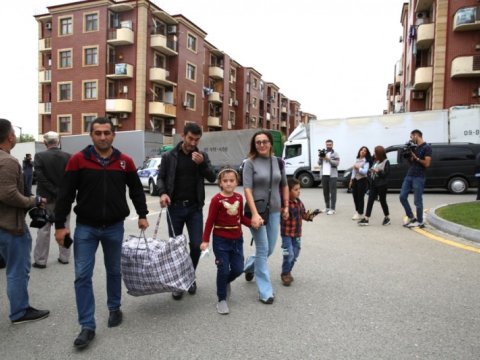 Məcburi köçkünlərin qayıdışı könüllüdür - Rövşən Rzayev