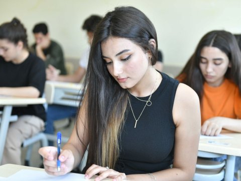 BMU-da yaz semestrinin imtahan sessiyasına start verildi