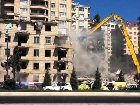 Prezident Sumqayıtdakı qəzalı binalarla bağlı göstəriş verib