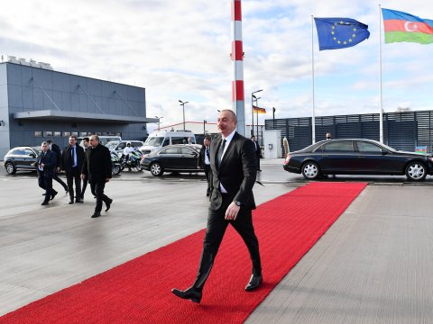 Postmüharibə dövrünün Azərbaycanı: Qərbdə və Şərqdə etibarlı tərəfdaş - ŞƏRH