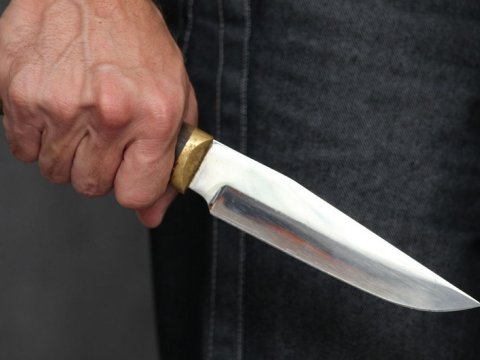 Anası və qardaşı arvadını bıçaqlayan şəxs TUTULDU 