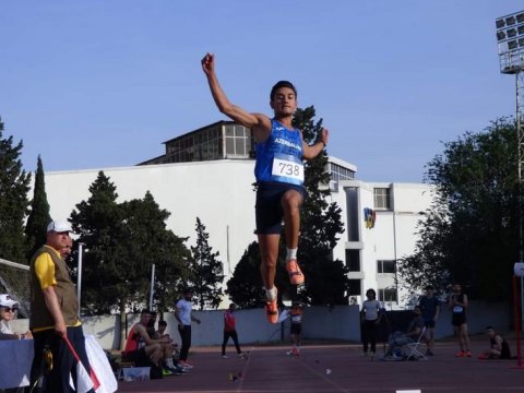 Atletika üzrə ölkə çempionatında REKORD