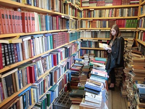 Rusiyada kitab sənayesi tənəzzülə uğrayır
