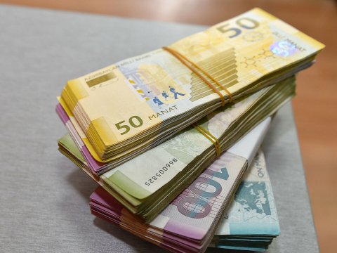 Pul nişanları ilə bağlı DƏYİŞİKLİK