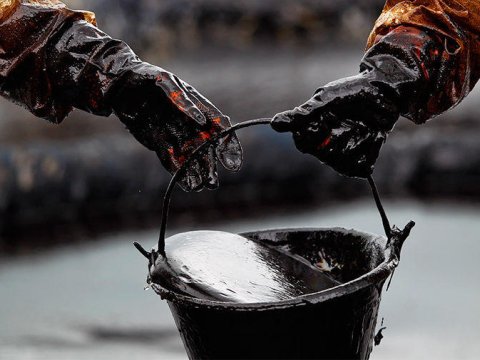 OPEC+ qərarından sonra neftin qiyməti artır
