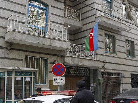 İran Azərbaycan səfirinin geri qayıtmasını İSTƏYİR